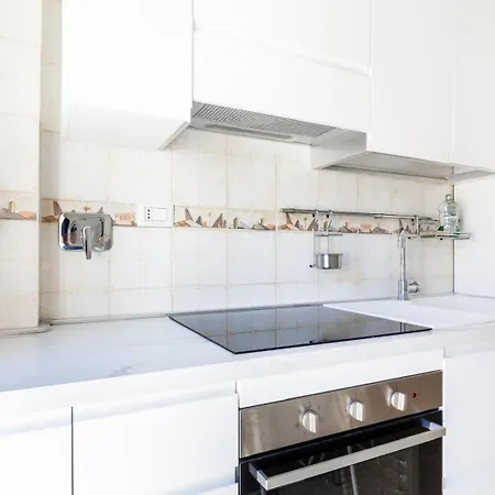 Mistra18 Near Vatican, Metro A, Free Parking *